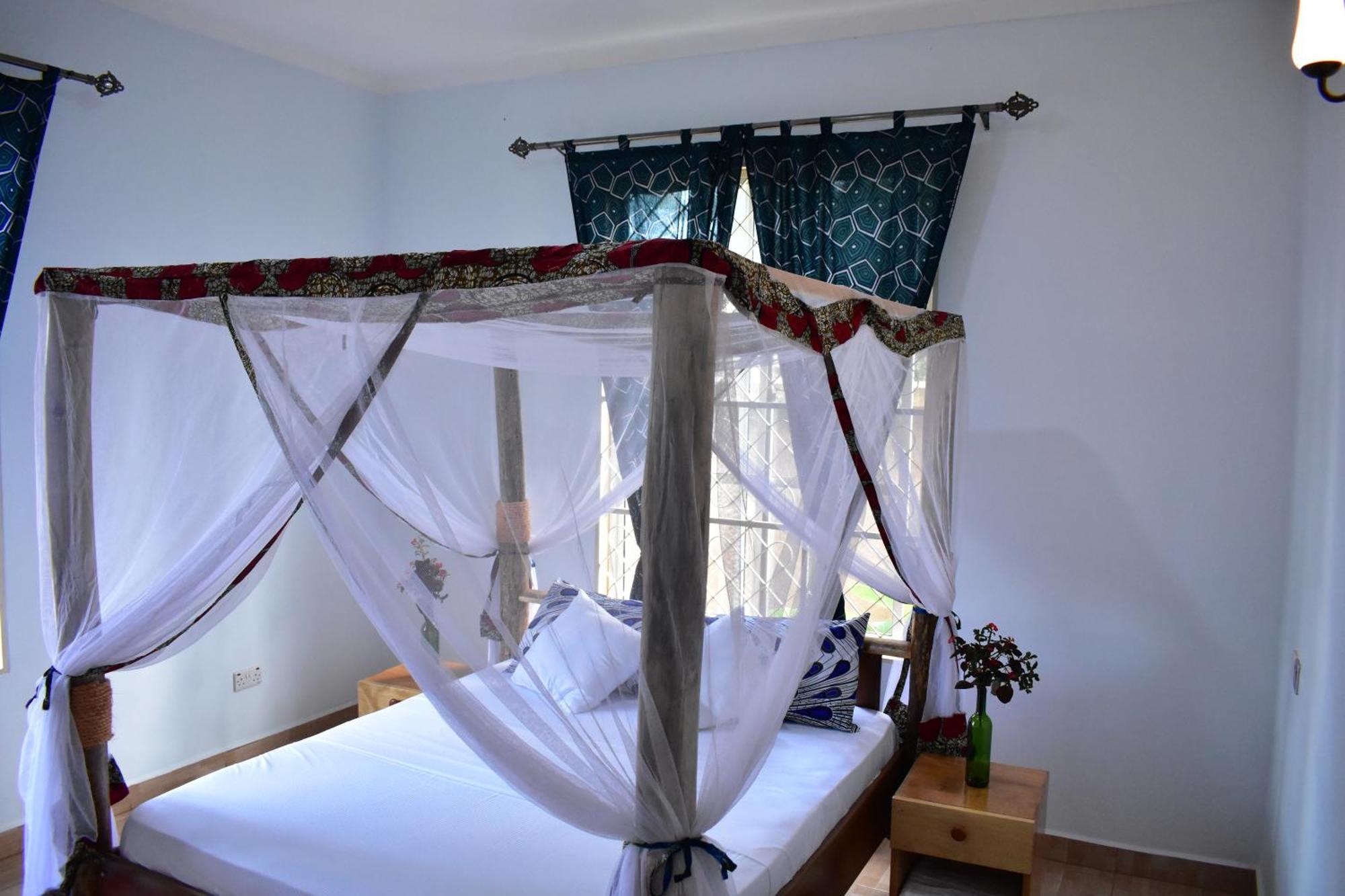 Kilimanjaro Accommodation Msaranga Екстер'єр фото